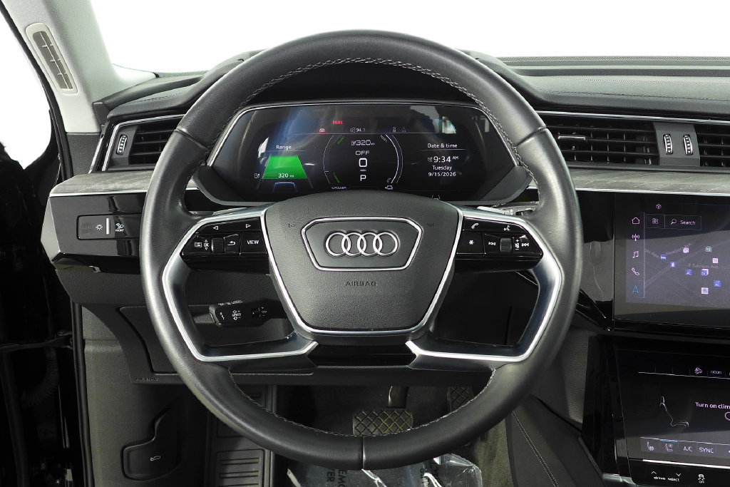 Thumbnail: 2024 Audi Q8 e-tron - 27