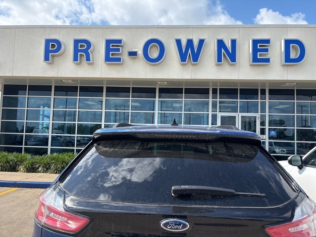 2024 Ford Edge SEL Blue at Texan Dodge Chrysler Jeep Ram