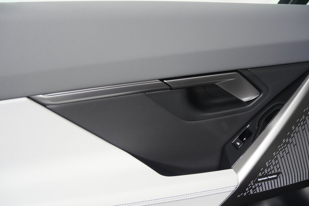 Thumbnail: 2027 BMW 5 Series - 13