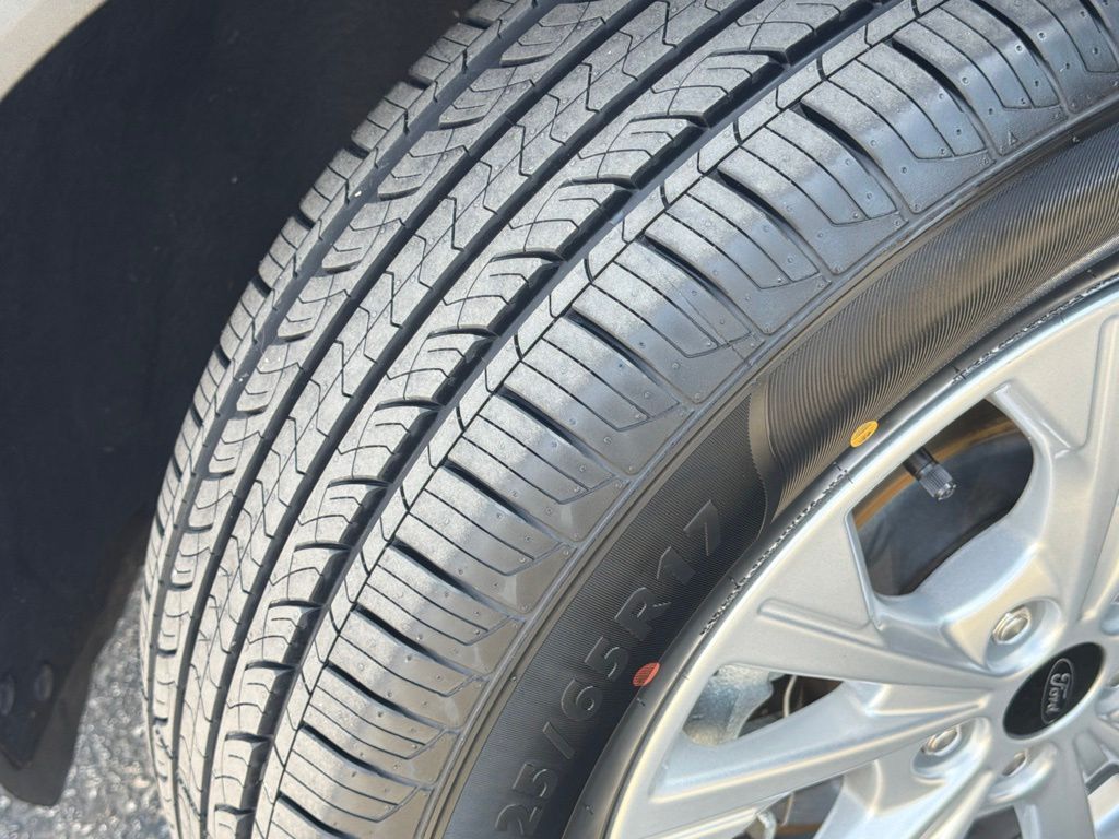 Used 2024 Ford Escape SUV