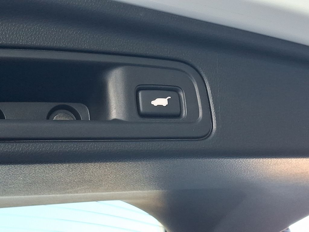 Thumbnail: 2022 Honda Pilot - 29