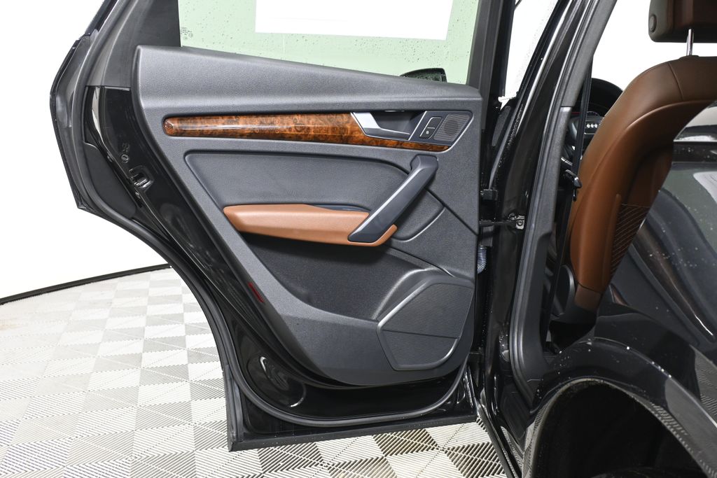 2018 Audi Q5 Premium Plus 31
