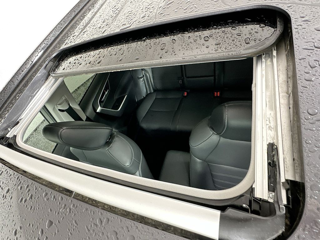 Thumbnail: 2024 Toyota RAV4 - 22