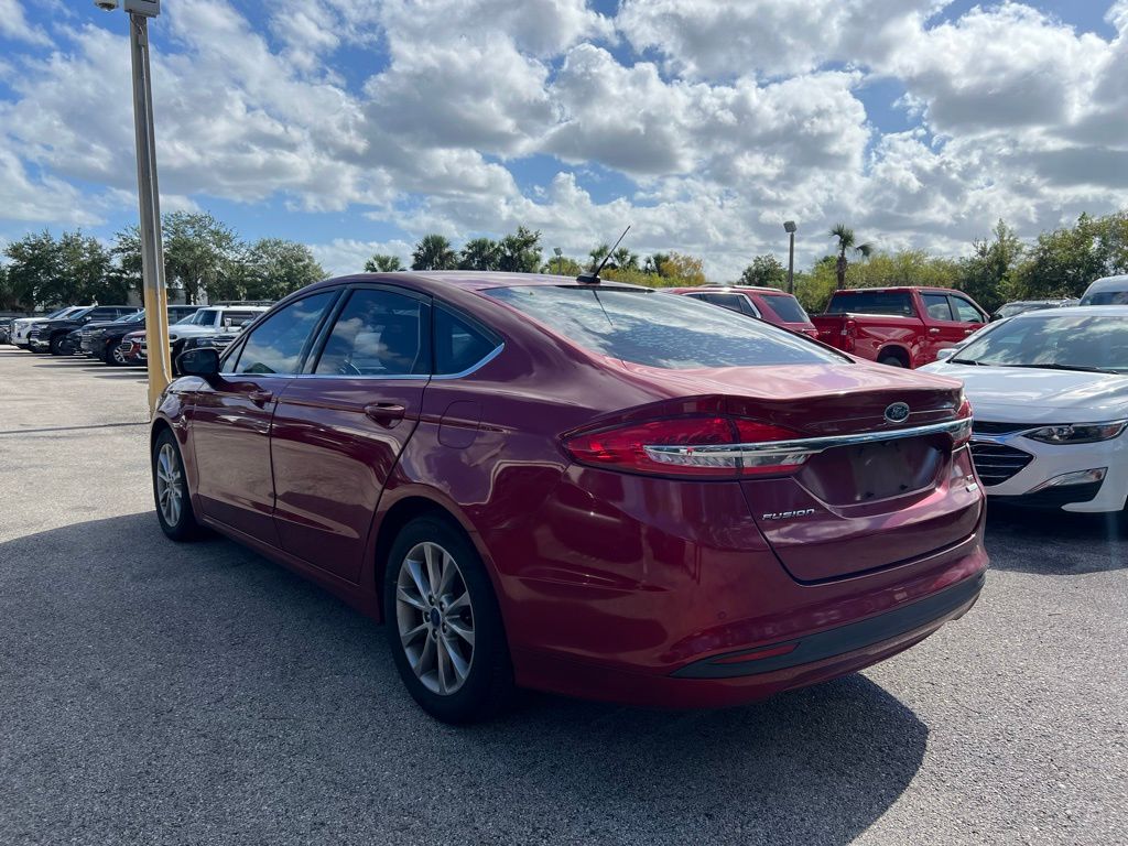 2017 Ford Fusion SE 4