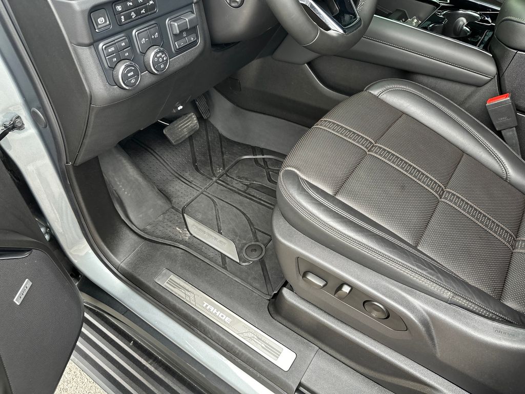 Used 2025 Gray Chevrolet High Country image 19