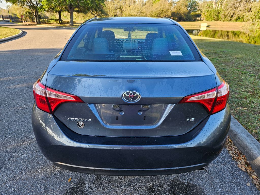 2018 Toyota Corolla LE 3