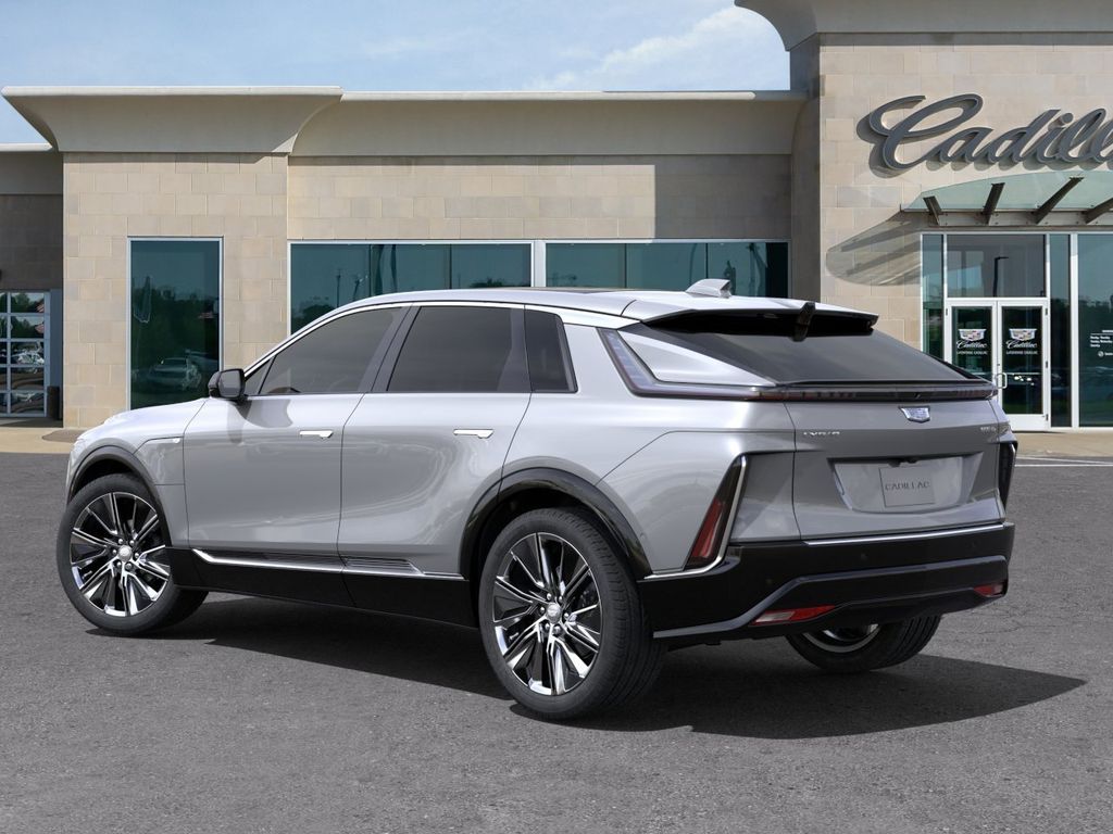 2024 Cadillac LYRIQ Luxury 3