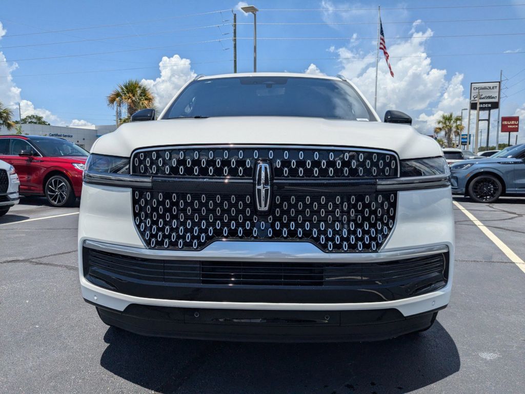 2025 Lincoln Navigator L Reserve