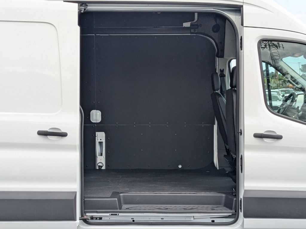 2025 Ford Transit 350