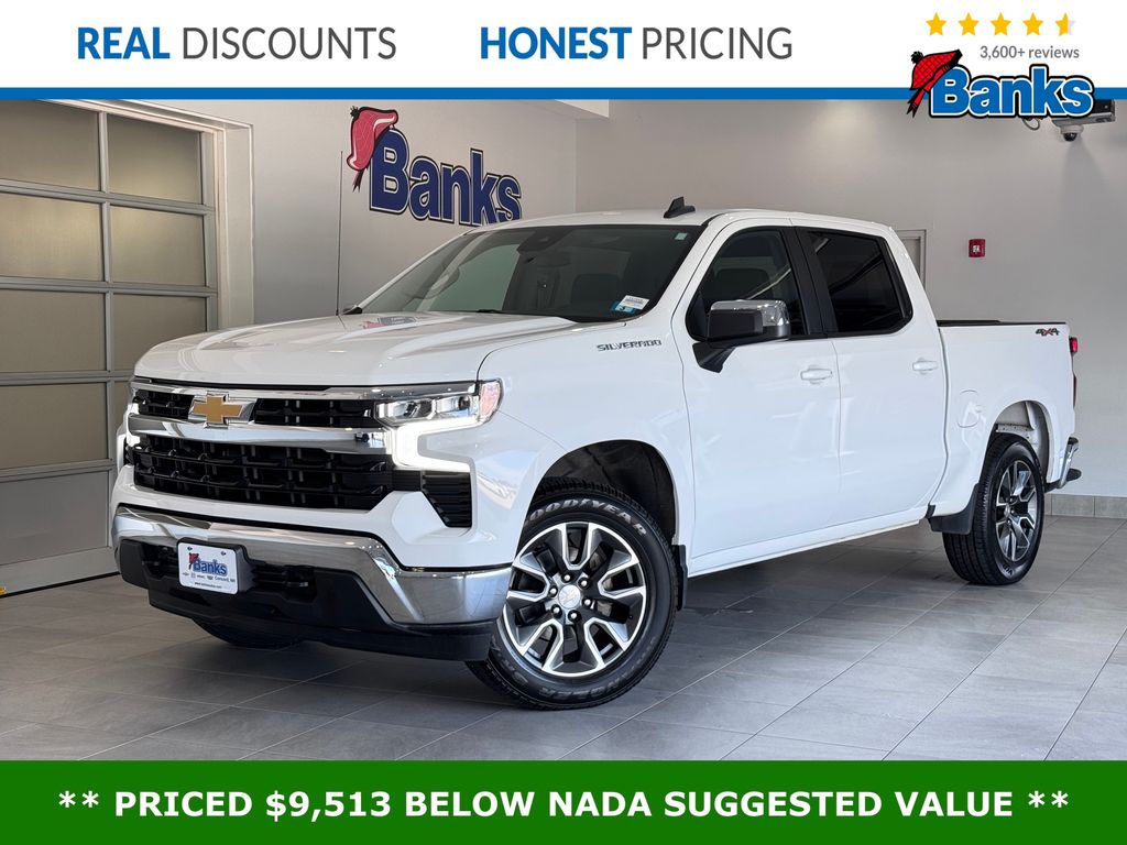 2022 Chevrolet Silverado 1500 LT Crew Cab 4WD