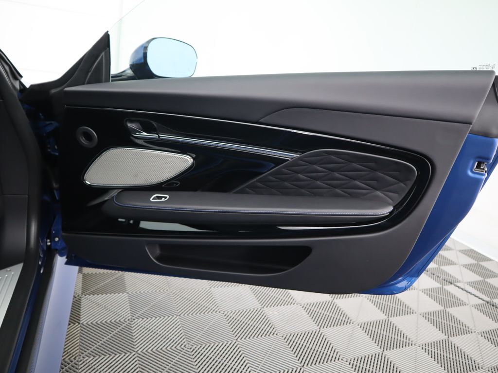 Thumbnail: 2025 Aston Martin DB12 - 27