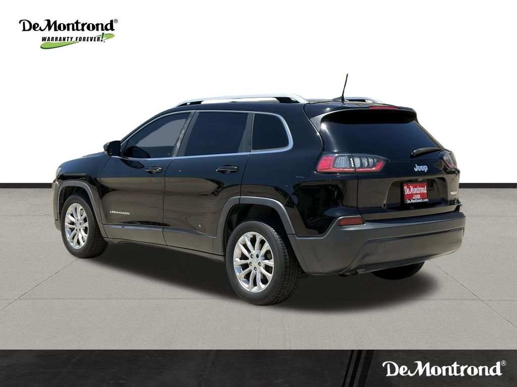 2019 Jeep Cherokee Latitude Black at Durrett Motor Company
