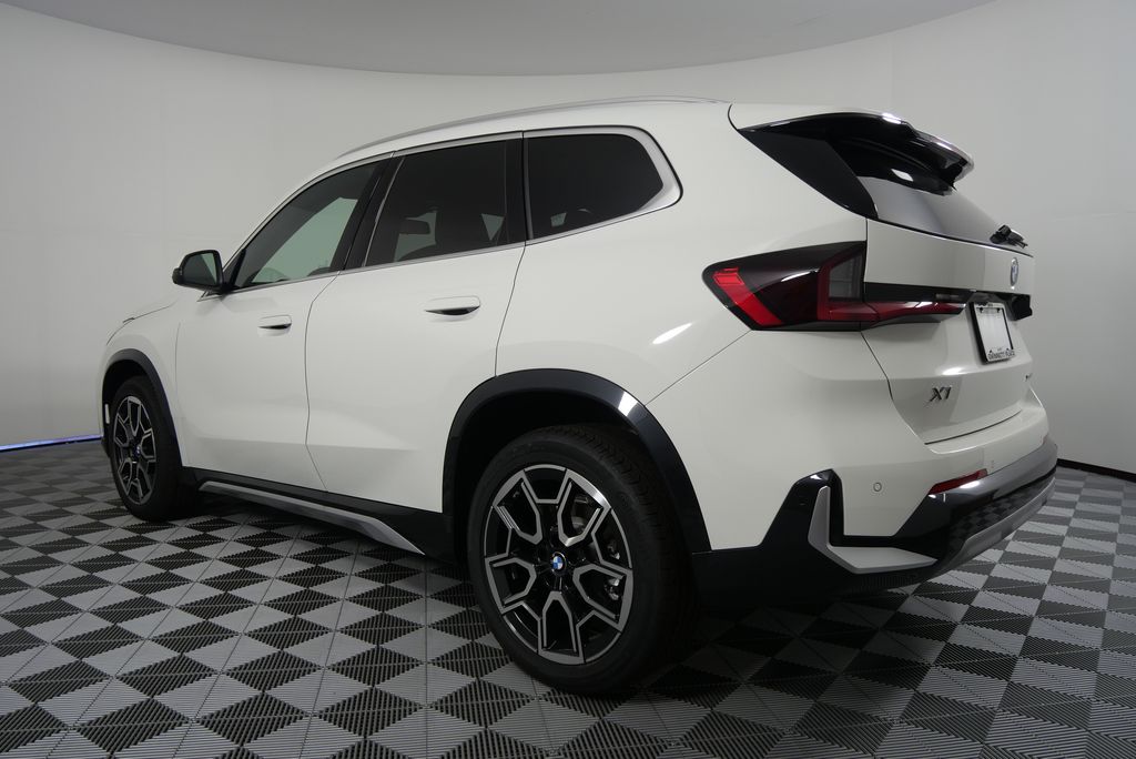 2025 BMW X1 xDrive28i 6