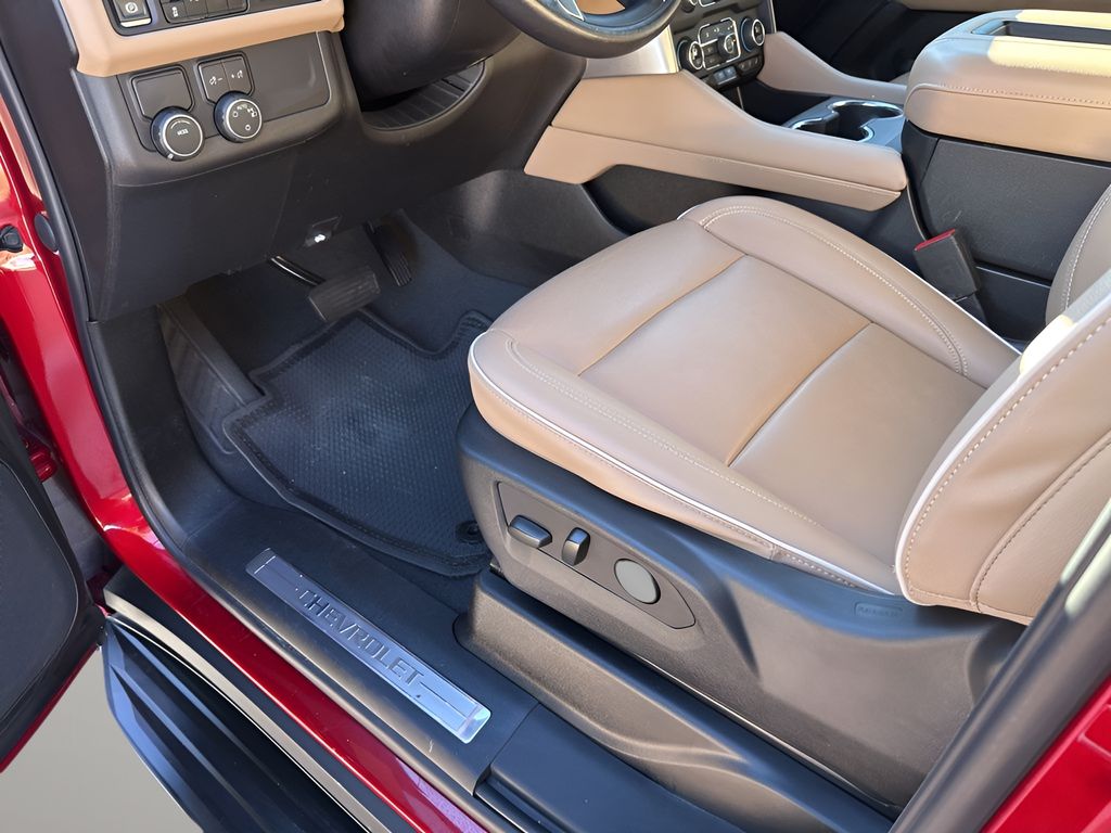 Used Car 2023 Chevrolet Suburban  Premier For Sale Under $60,000 In Austin, Texas