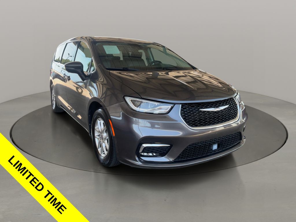 Gray (Granite Crystal Metallic Clearcoat) 2023 Chrysler Pacifica Minivan Front-Wheel Drive 9-Speed Automatic