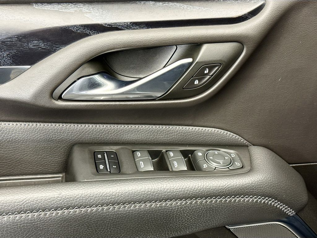 Thumbnail: 2022 GMC Yukon - 23