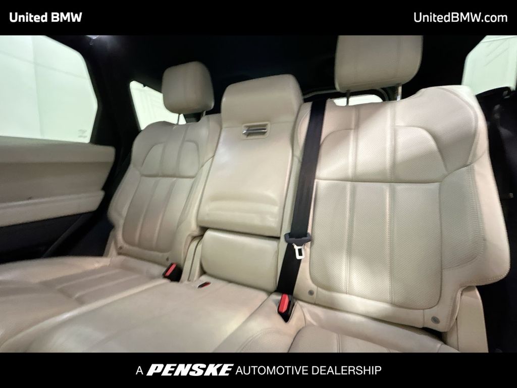 Thumbnail: 2017 Land Rover Range Rover Sport - 21