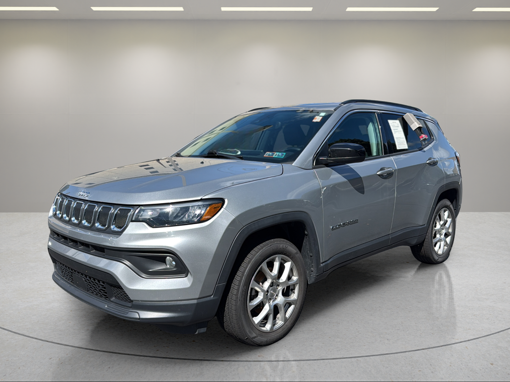2022 Jeep Compass Latitude Lux - 0