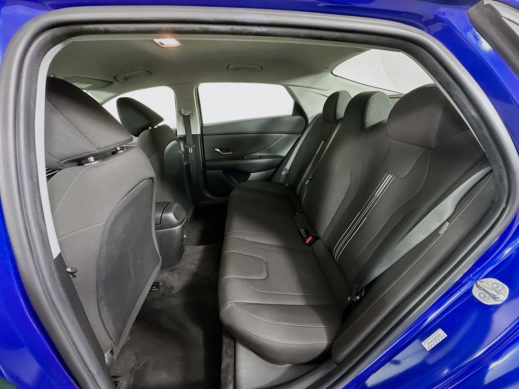 Thumbnail: 2024 Hyundai Elantra - 24