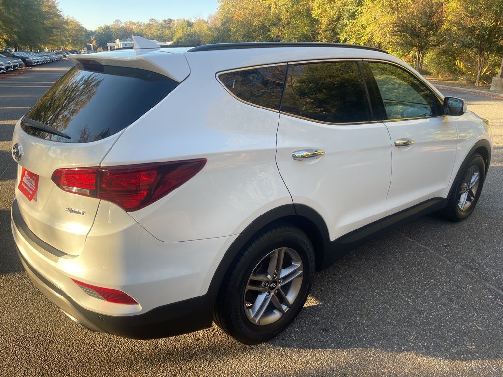 2017 Hyundai Santa Fe Sport 2.4 Base 13