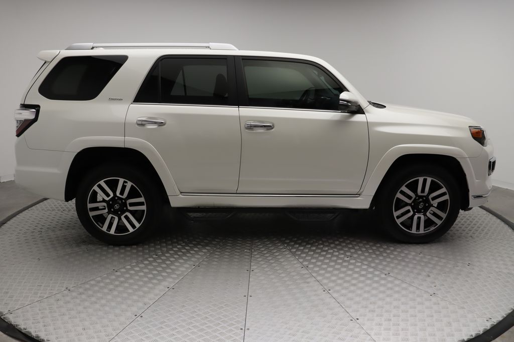 2023 Toyota 4Runner Limited 7