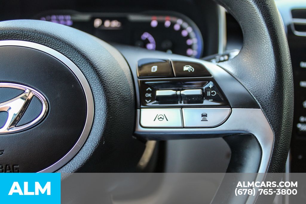 Used 2024 Silver Hyundai SEL image 28