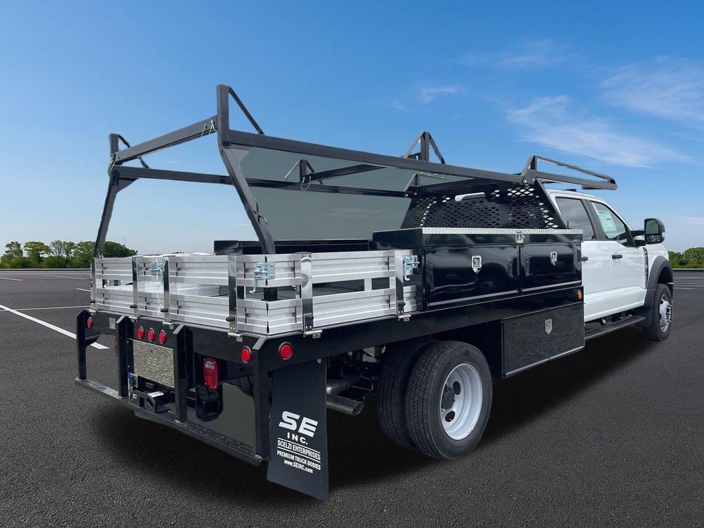 New 2024 Ford Super Duty F-450 Chassis Crew Cab (DRW) 203" Wheelbase XL