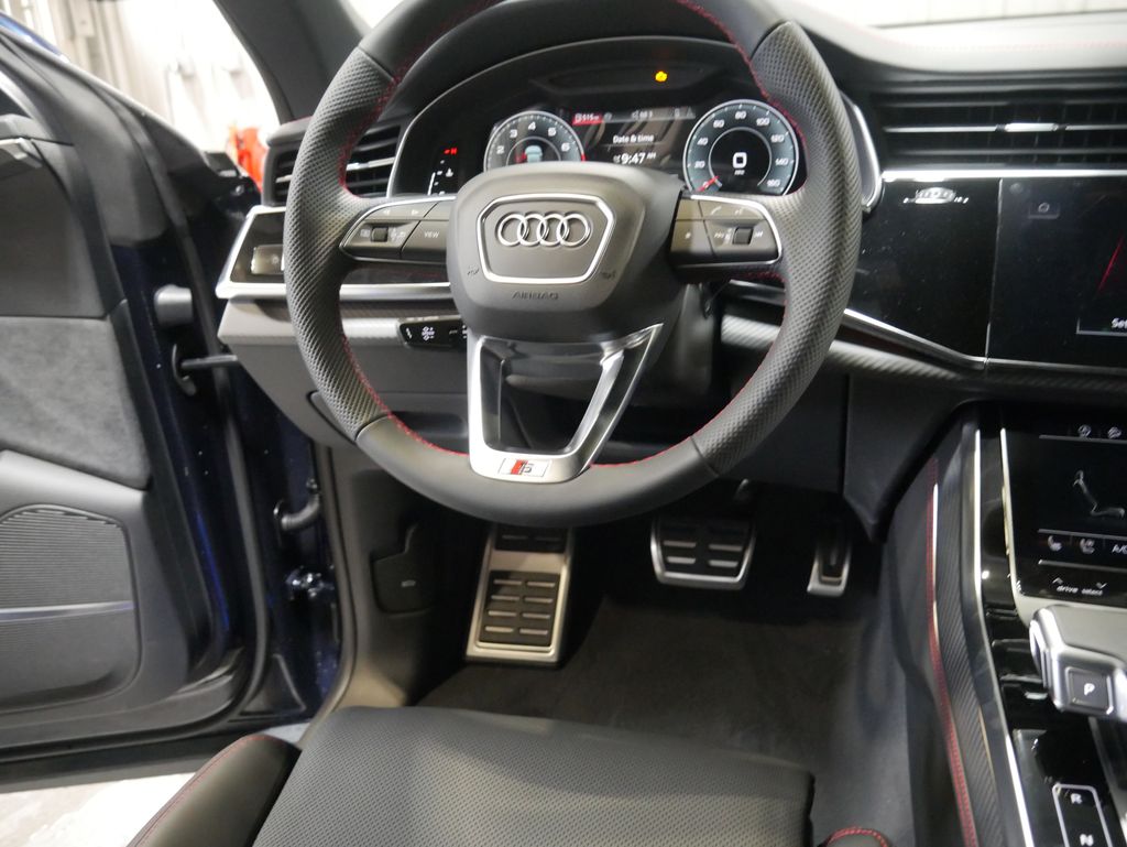 Thumbnail: 2026 Audi Q8 - 22