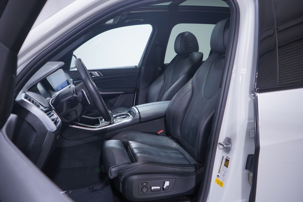 Thumbnail: 2020 BMW X5 - 7