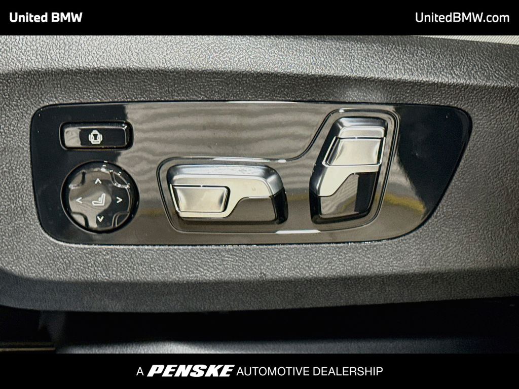 Thumbnail: 2026 BMW X5 - 11