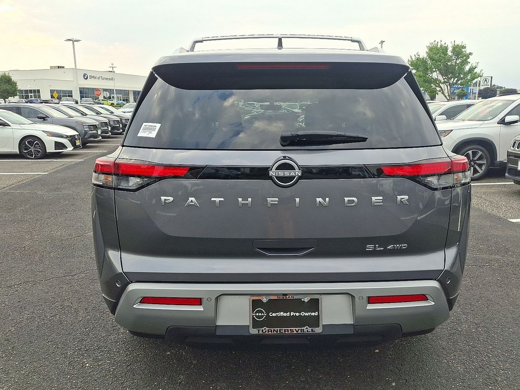 Thumbnail: 2024 Nissan Pathfinder - 5