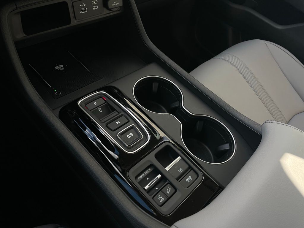 Thumbnail: 2025 Honda Pilot - 20