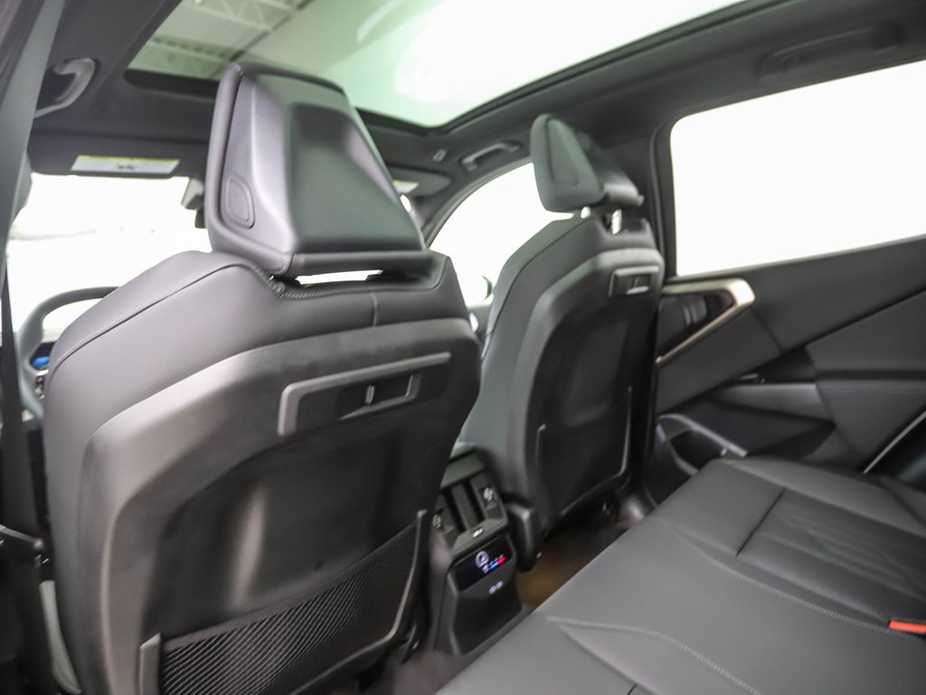 Thumbnail: 2025 BMW X3 - 20