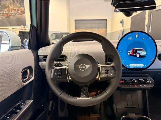 Thumbnail: 2026 MINI Cooper - 21