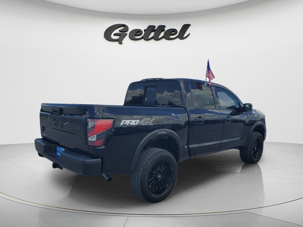 Used 2021 Black Nissan PRO-4X image 5