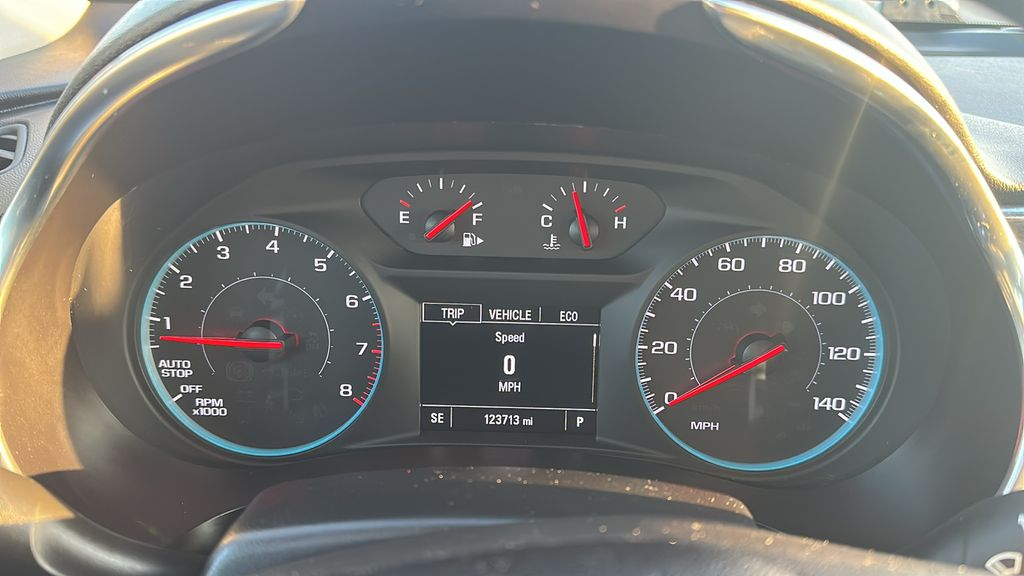 2020 Chevrolet Malibu LT White at Emmons Autoplex