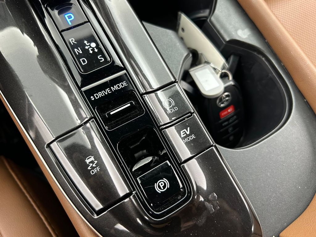 Used 2025 Black Toyota XLE image 35