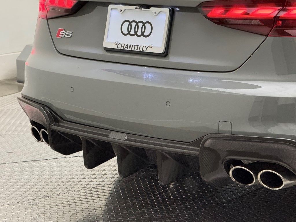 Thumbnail: 2022 Audi S5 - 16