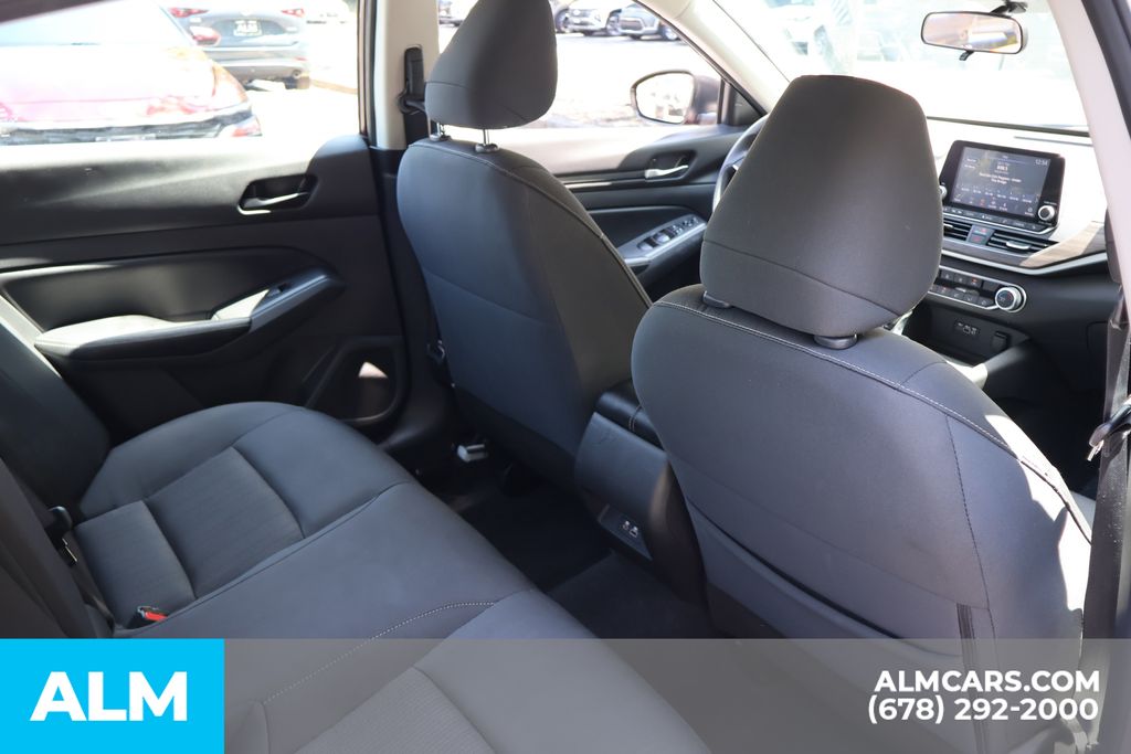 Used 2025 Red Nissan 2.5 SV image 21