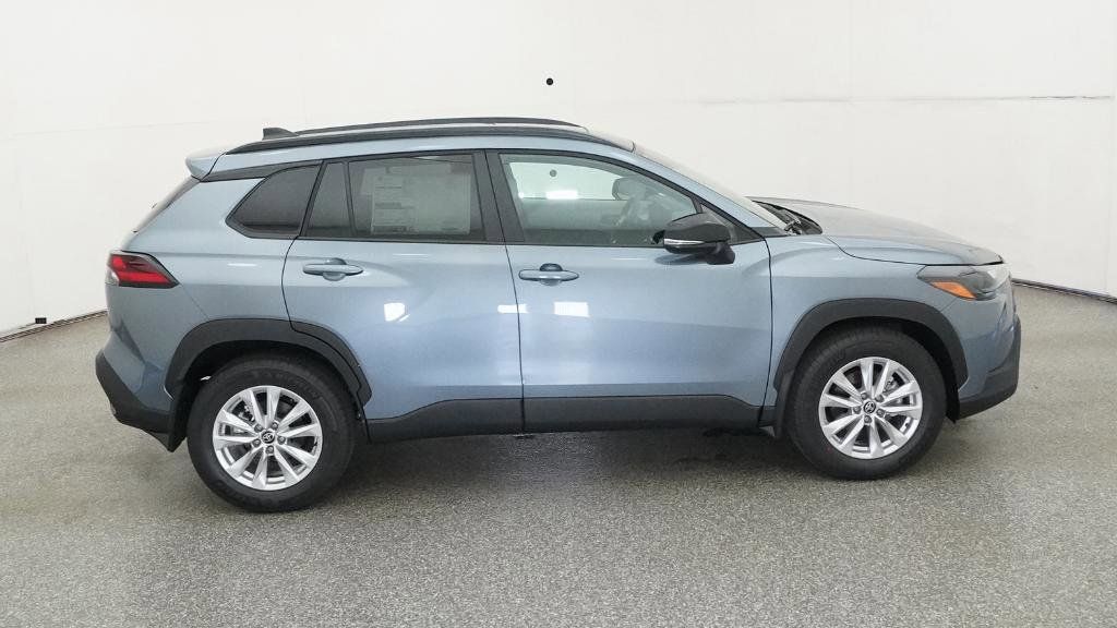 Thumbnail: 2026 Toyota Corolla Cross - 22