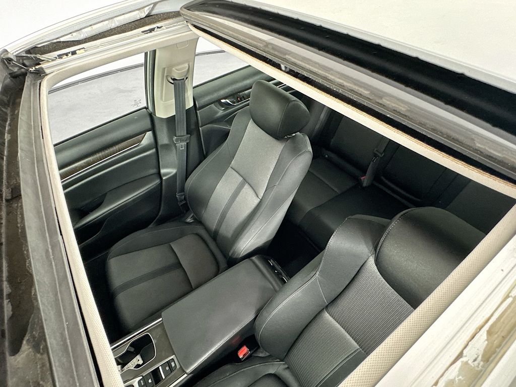 Used Car 2021 Honda Accord Hybrid  Ex For Sale Under $25,000 In Austin, Texas