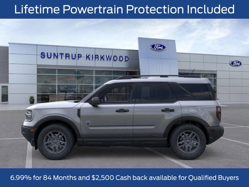 View vehicle photo 3