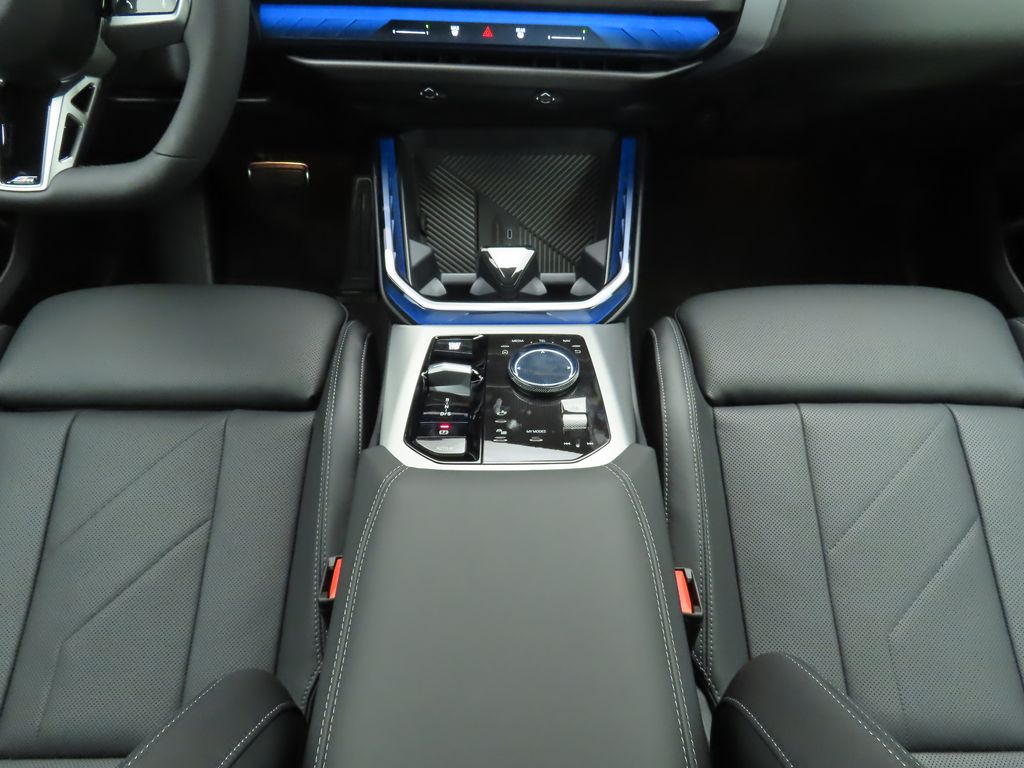 Thumbnail: 2026 BMW X3 - 16