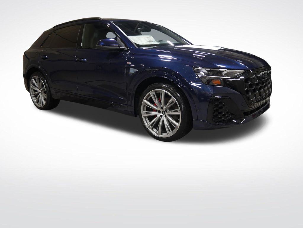 Thumbnail: 2026 Audi Q8 - 7