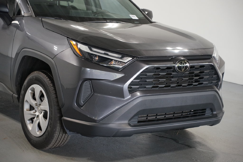 Thumbnail: 2023 Toyota RAV4 - 4