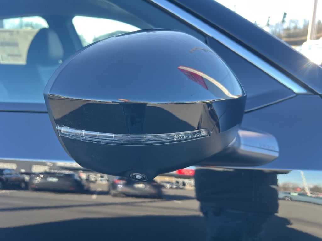2026 Nissan KICKS SR AWD - Photo 12