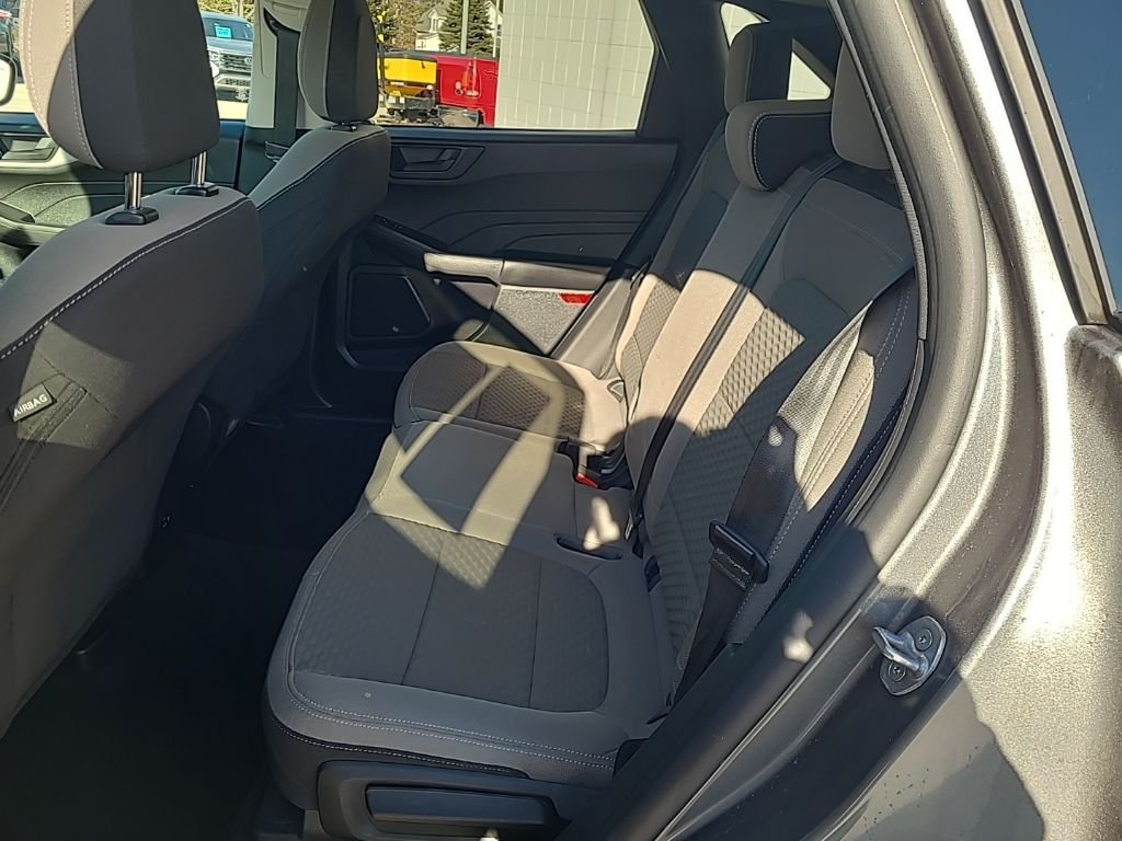 used 2022 Ford Escape car, priced at $17,034