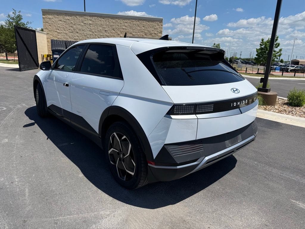 Thumbnail: 2024 Hyundai Ioniq 5 - 6