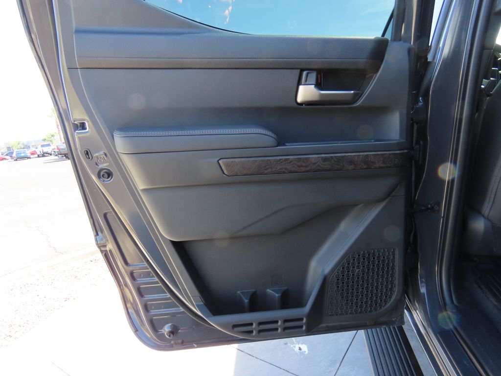2024 Toyota Tacoma Limited 25