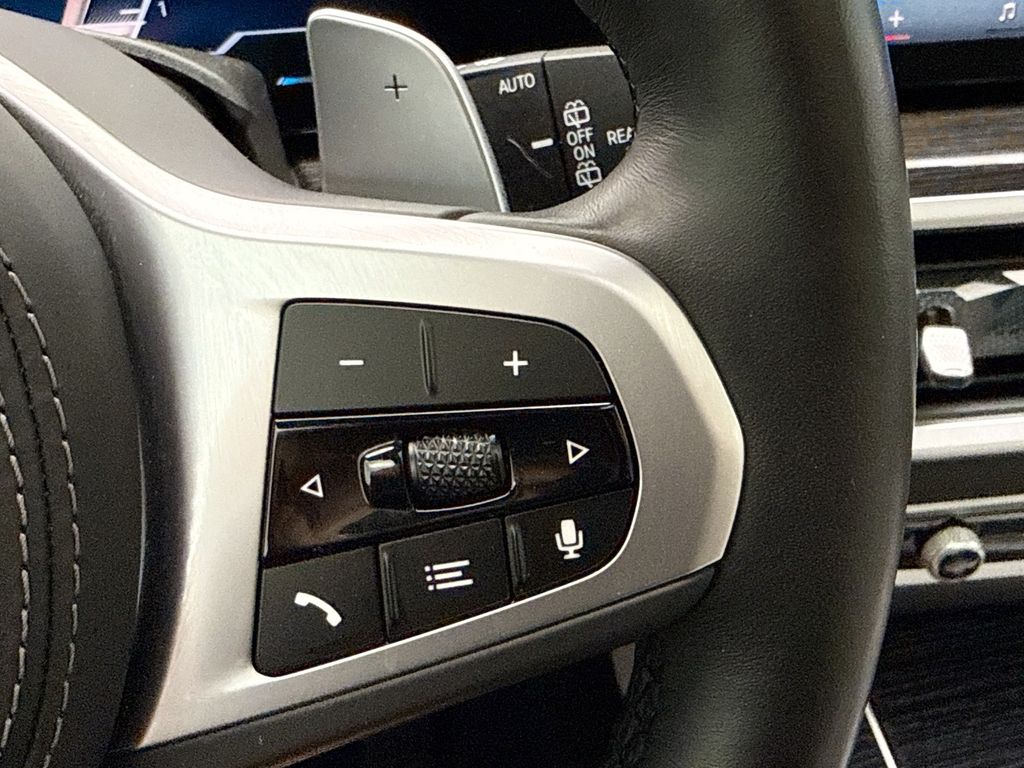 Thumbnail: 2024 BMW X5 - 12